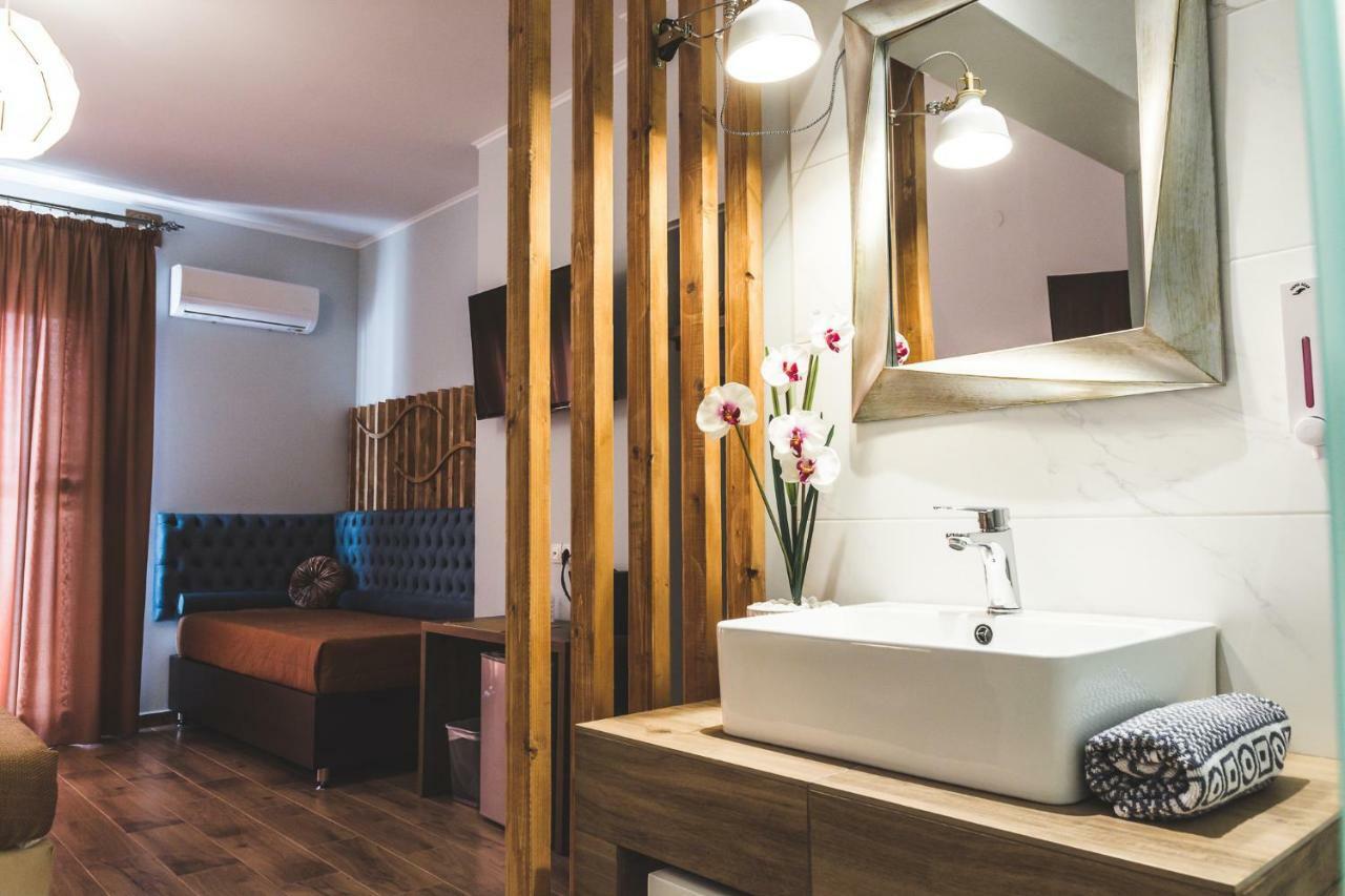 Dome Rooms Downtown Chania  Room photo
